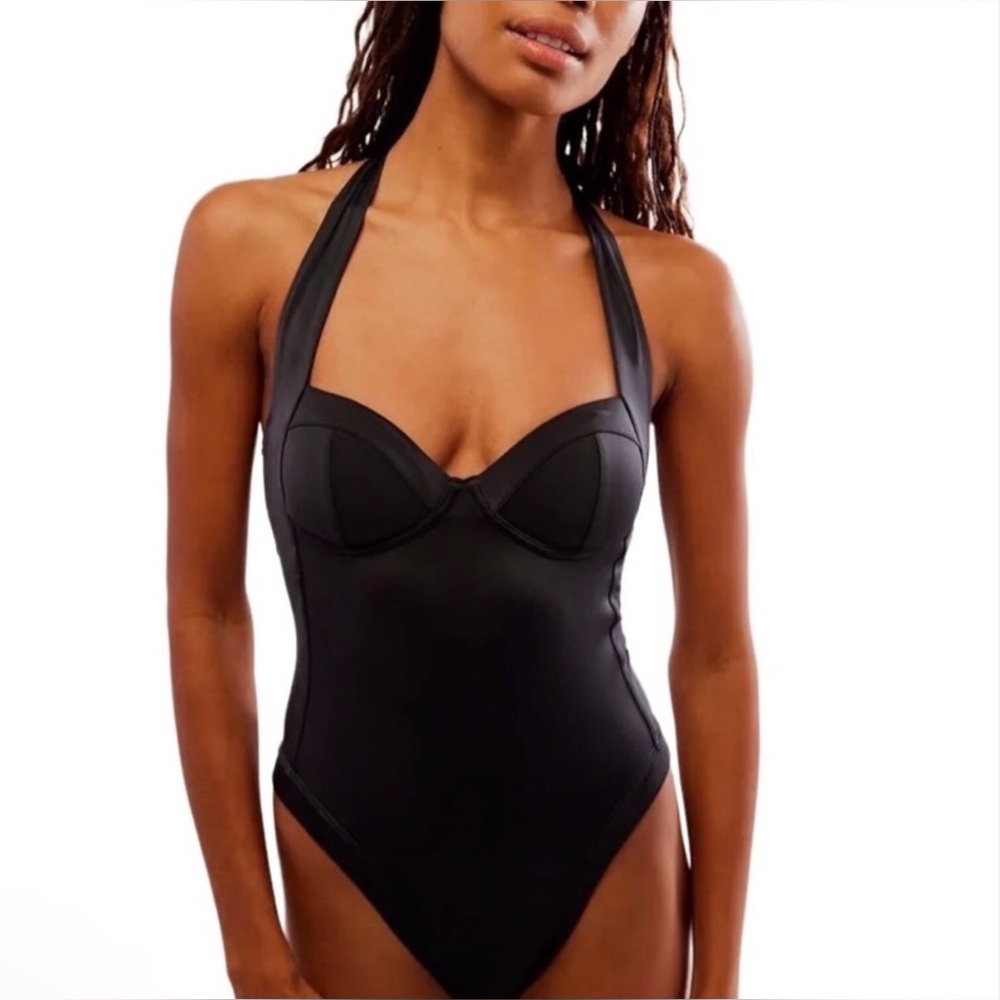 Free People We Are HAH NWT Women’s Black Fair Resort One Pieces Swimsuit Size‎ S